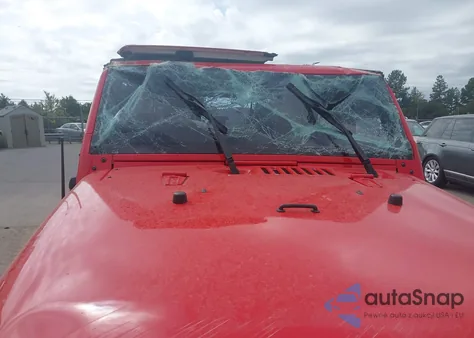 2015 Jeep Wrangler Unlimited Sahara from USA, damaged, VIN 1C4HJWEG2FL545326